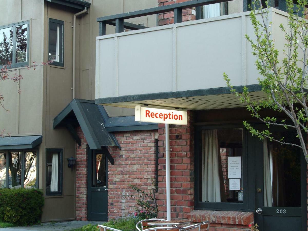 Woodlands Motels And Apartments Dunedin Exterior photo